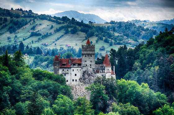 Bran-Castle-Transylvania.jpg